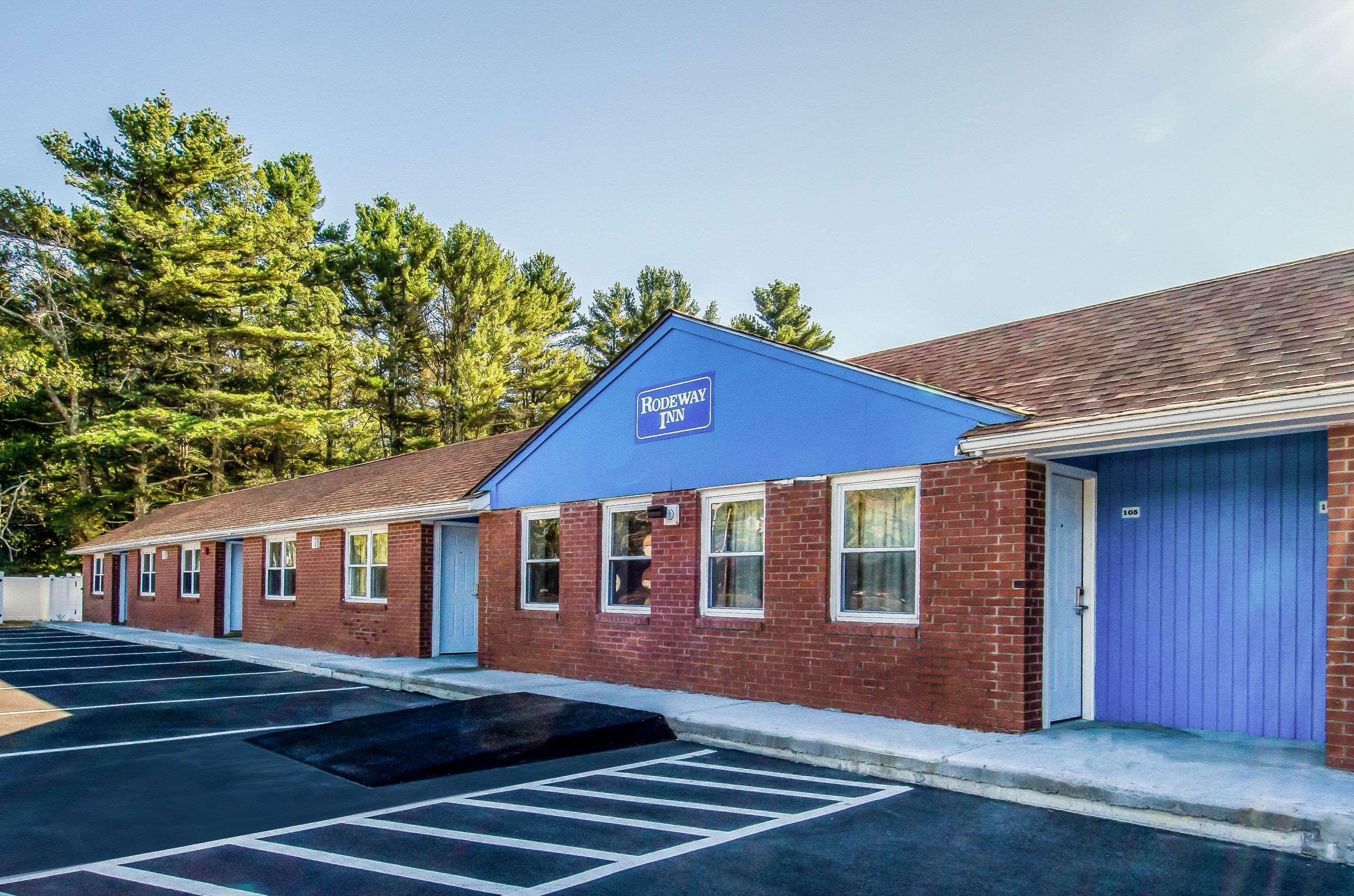 Rodeway Inn Middleboro-Plymouth Exterior photo